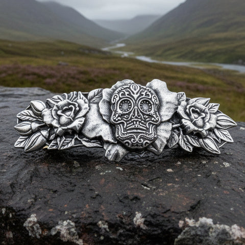 Load image into Gallery viewer, Sugar Skull Hair Clip, Skull Barrette, Flower Jewelry, Gothic Jewelry, Friend Gift, Wiccan Jewelry, Pewter Jewelry, Nature Barrette
