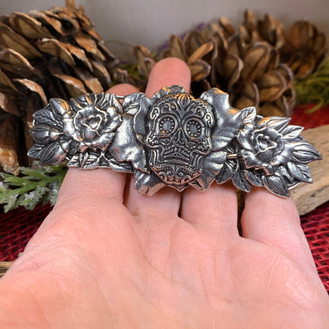 Load image into Gallery viewer, Sugar Skull Hair Clip, Skull Barrette, Flower Jewelry, Gothic Jewelry, Friend Gift, Wiccan Jewelry, Pewter Jewelry, Nature Barrette

