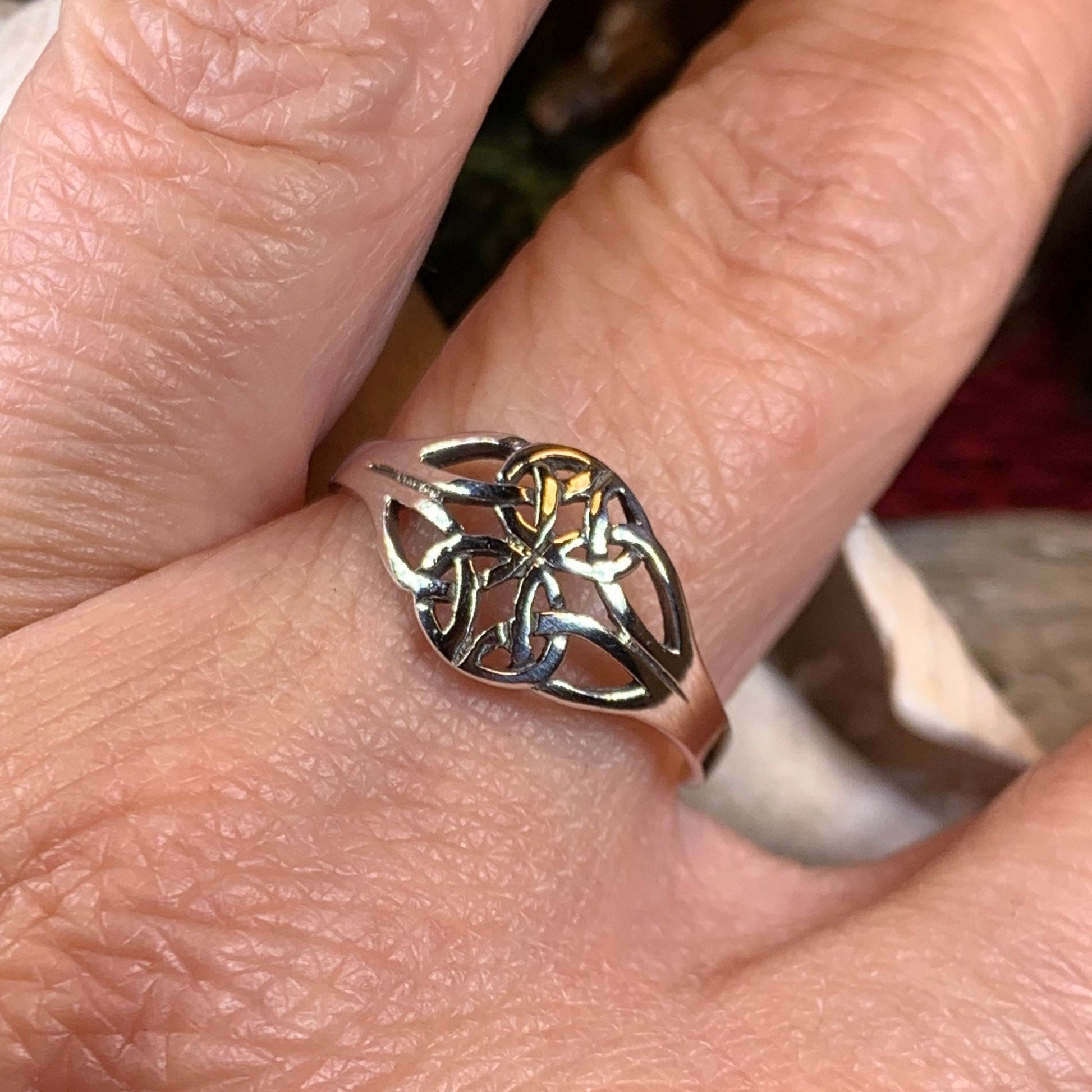 Eiyen Celtic Knot Ring in Sterling Silver — view 5