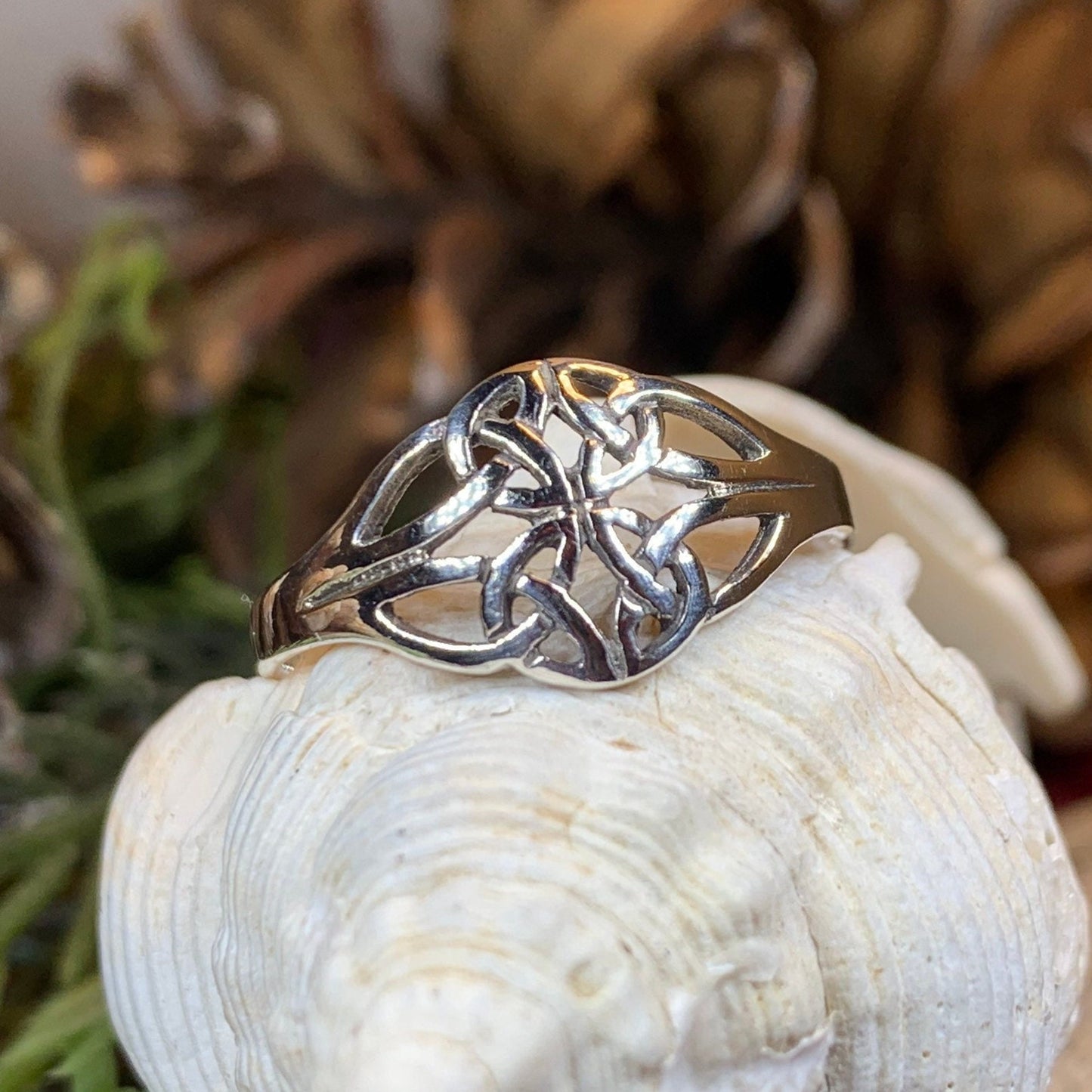 Eiyen Celtic Knot Ring in Sterling Silver — view 9