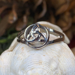 Trinity Knot Ring, Celtic Jewelry, Irish Jewelry, Celtic Knot Jewelry, Irish Ring, Irish Dance Gift, Anniversary Gift, Scottish Ring, Silver