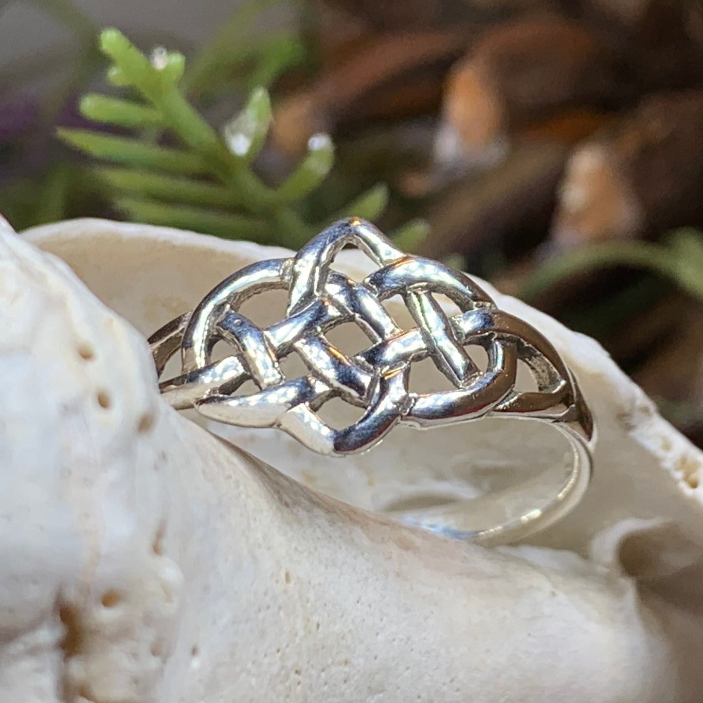 Celtic Knot Ring, Celtic Jewelry, Irish Jewelry, Ireland Jewelry, Trinity Knot Ring, Anniversary Gift, Promise Ring, Scottish Ring, Mom Gift