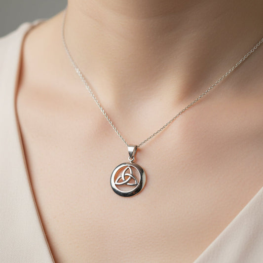 Celtic Knot Necklace, Scotland Jewelry, Irish Jewelry, Scottish Jewelry, Trinity Knot Pendant, Celtic Pendant, Anniversary Gift, Wife Gift