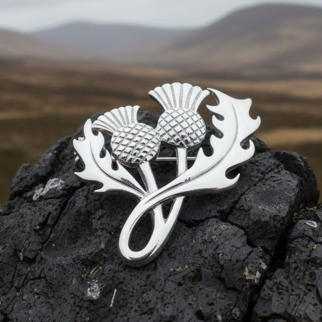 Thistle Brooch, Scotland Jewelry, Celtic Pin, Outlander Gift, Thistle Jewelry, Scottish Gift, Flower Pin, Anniversary Gift, Silver Mom Gift