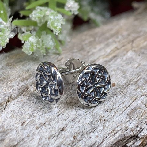 Load image into Gallery viewer, Celtic Knot Earrings, Irish Jewelry, Celtic Jewelry, Anniversary Gift, Bridal Jewelry, Norse Jewelry, Yoga Jewelry, Scottish Jewelry
