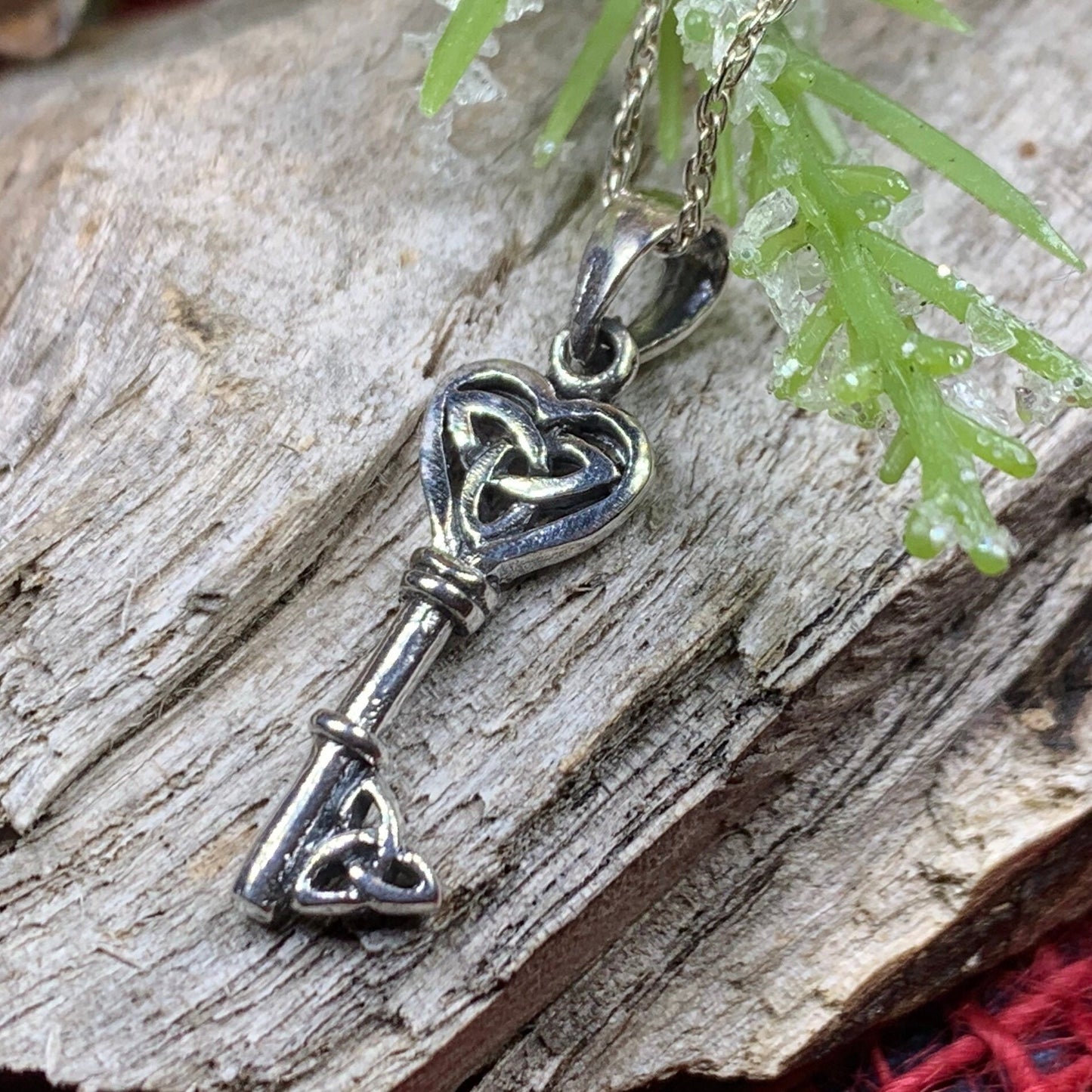 Celtic Key Necklace, Irish Jewelry, Celtic Jewelry, Ireland Gift, Key Pendant, Scotland Jewelry, Celtic Knot Jewelry, Trinity Knot Pendant
