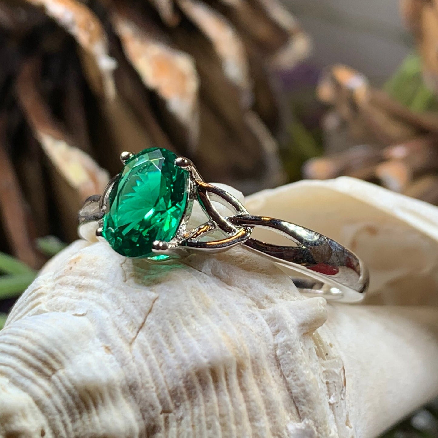 Irish Twilight Celtic Ring, Celtic Ring, Ireland Ring, Promise Ring, Trinity Knot Jewelry, Anniversary Gift, Cocktail Ring, Emerald Ring