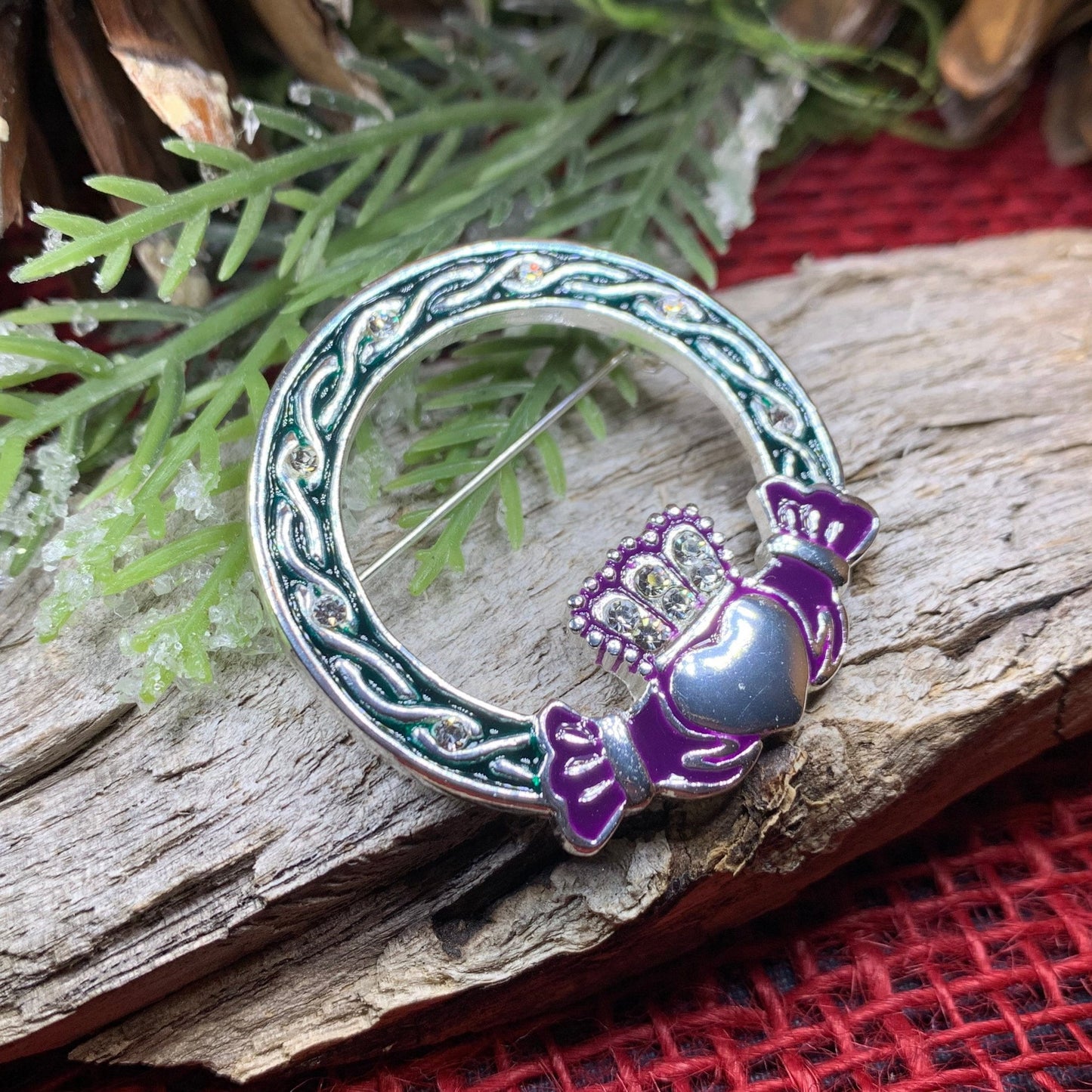 Claddagh Brooch, Celtic Brooch, Irish Jewelry, Celtic Pin, Mom Gift, Bridal Jewelry, Scarf Pin, Heart Jewelry, Girlfriend Gift, Wife Gift