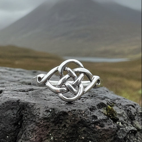 Celtic Knot Ring, Celtic Jewelry, Irish Jewelry, Ireland Jewelry, Trinity Knot Ring, Anniversary Gift, Promise Ring, Scottish Ring, Mom Gift