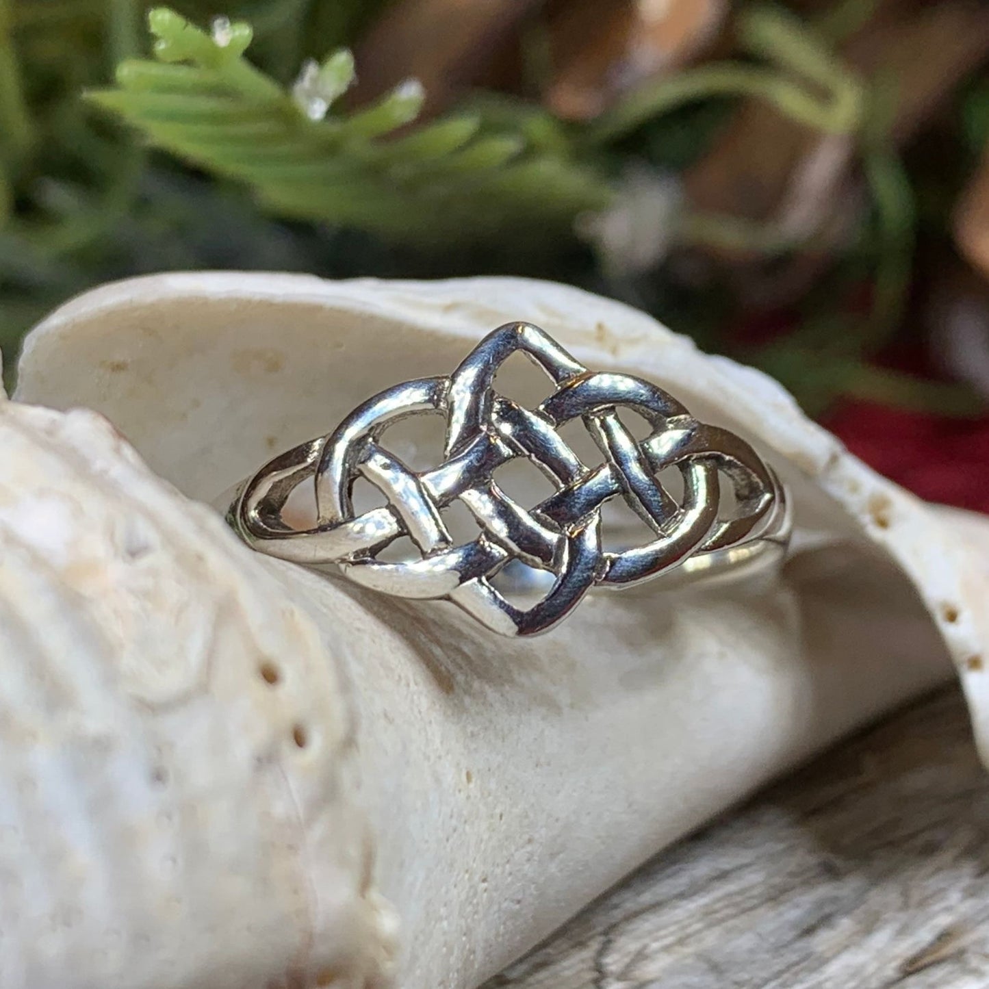 Celtic Knot Ring, Celtic Jewelry, Irish Jewelry, Ireland Jewelry, Trinity Knot Ring, Anniversary Gift, Promise Ring, Scottish Ring, Mom Gift