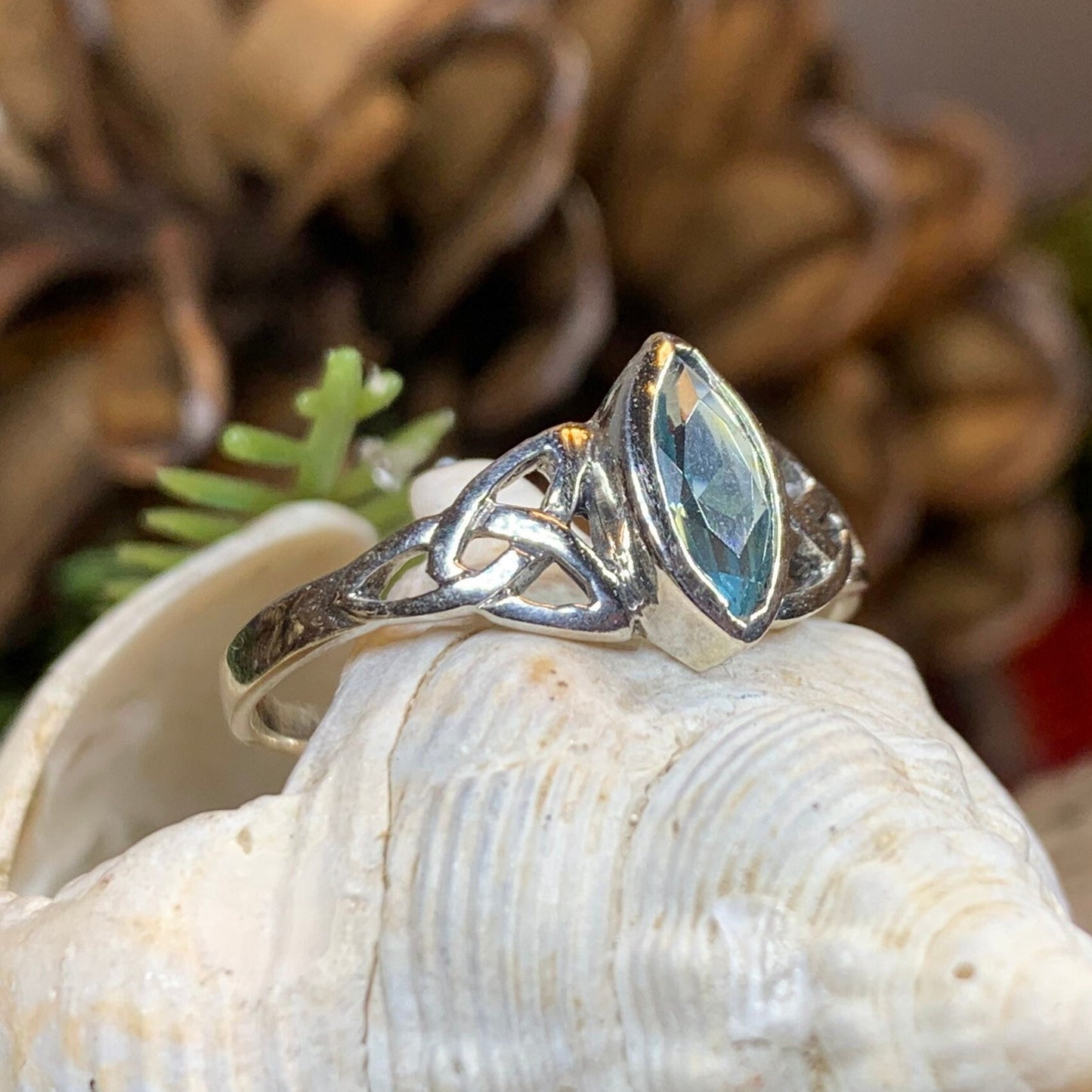 Celtic Ring, Silver Celtic Knot Jewelry, Irish Jewelry, Scottish Jewelry, Irish Ring, Irish Dance Gift, Anniversary Gift, Wife Gift, Wiccan