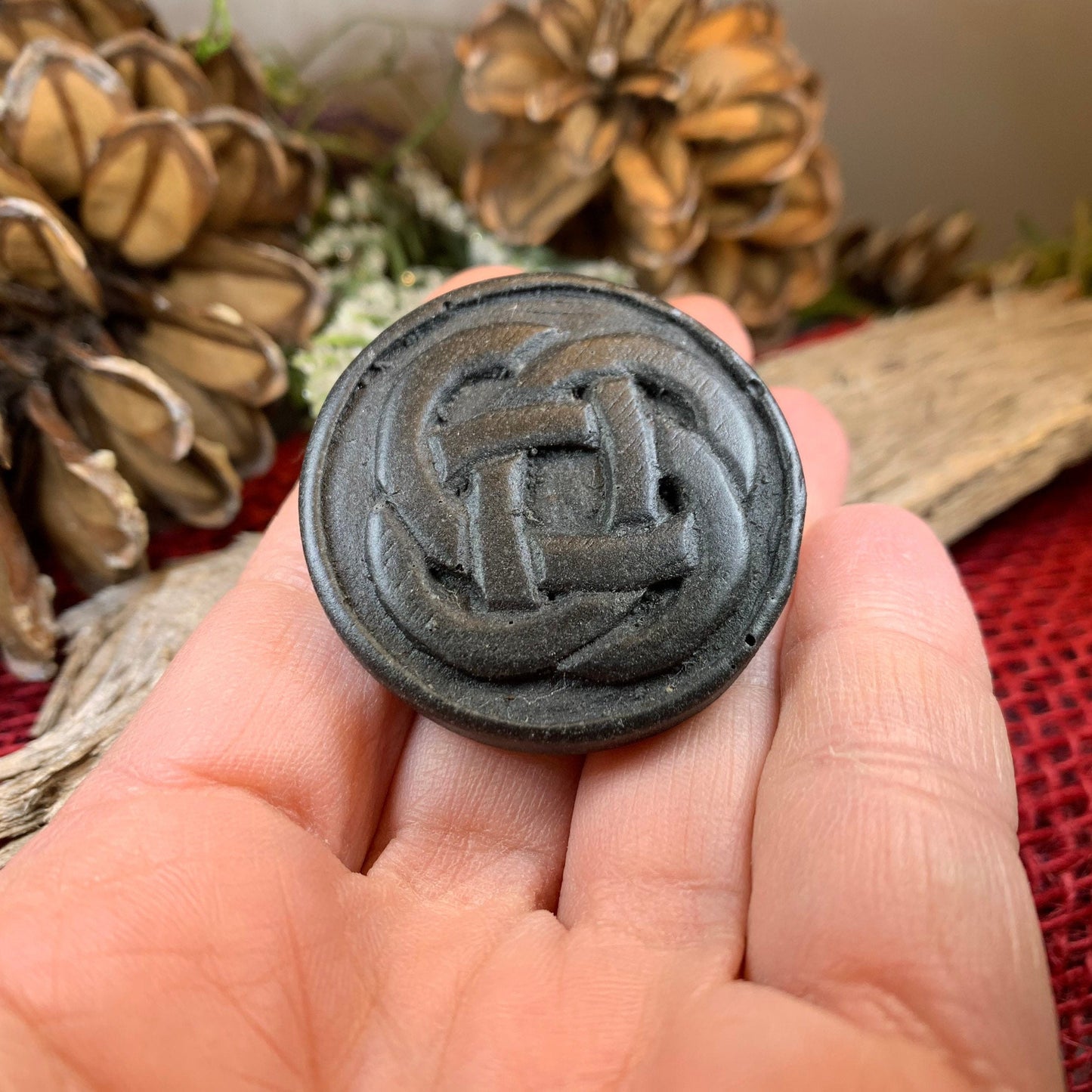 Celtic Knot Brooch, Irish Turf Pin, Dara Knot Jewelry, Ireland Gift, Irish Turf Gift, Celtic Jewelry, Mom Gift, Wife Gift, Sister Gift
