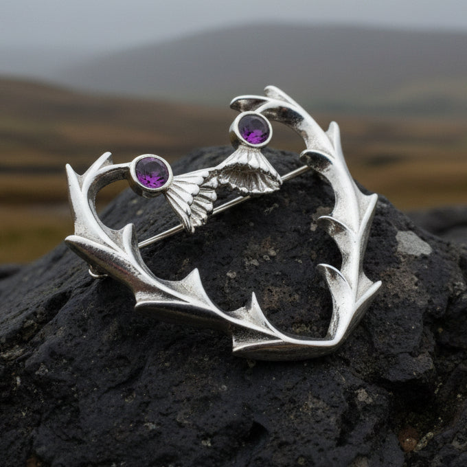 Thistle Pin, Celtic Jewelry, Scottish Brooch, Celtic Brooch, Outlander Jewelry, Kilt Pin, Scotland Pin, Flower Brooch, Plaid Pin, Tartan Pin