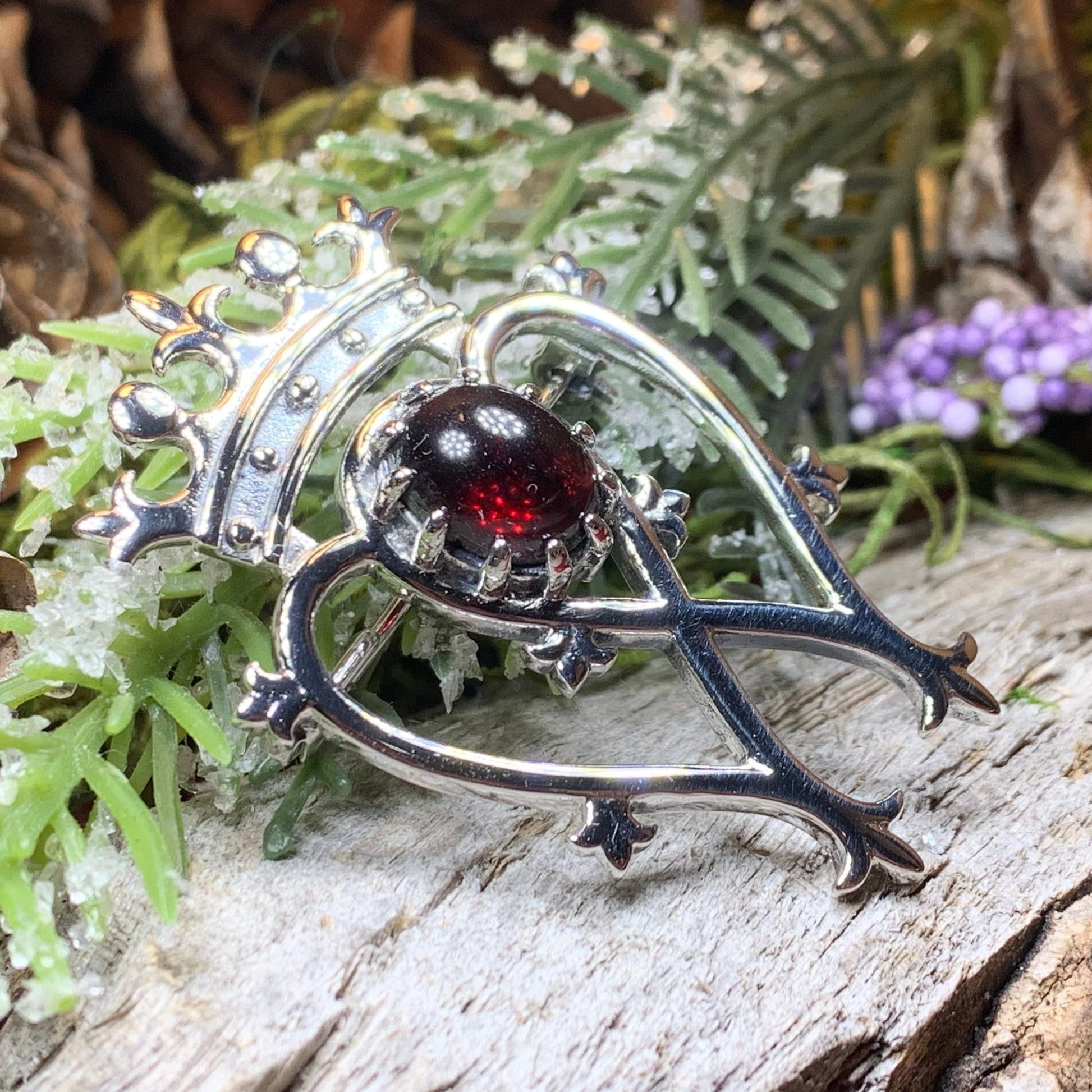 Garnet Luckenbooth Brooch in silver