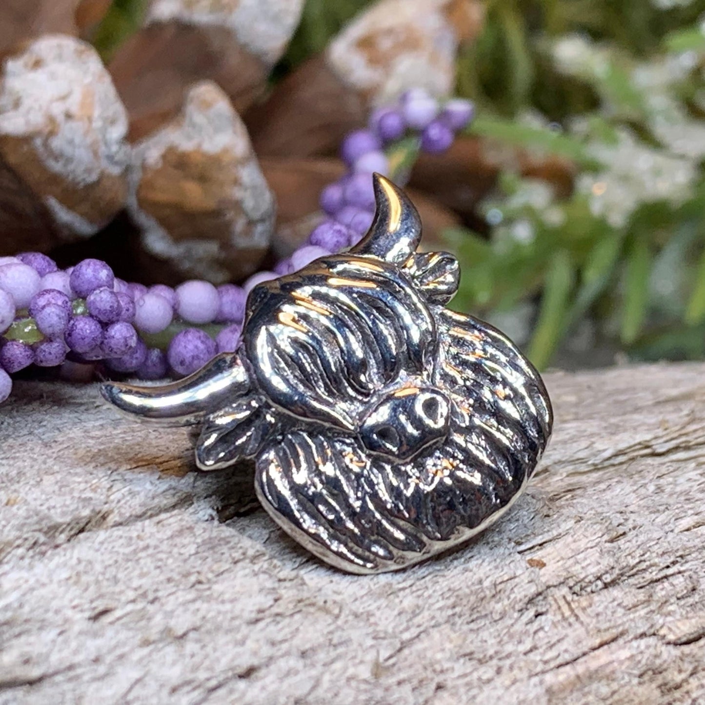 Highland Cow Pin, Scotland Jewelry, Nature Jewelry, Gift for Her, Scotland Cow Brooch, Highland Cow Brooch, Animal Lover, Rancher Gift