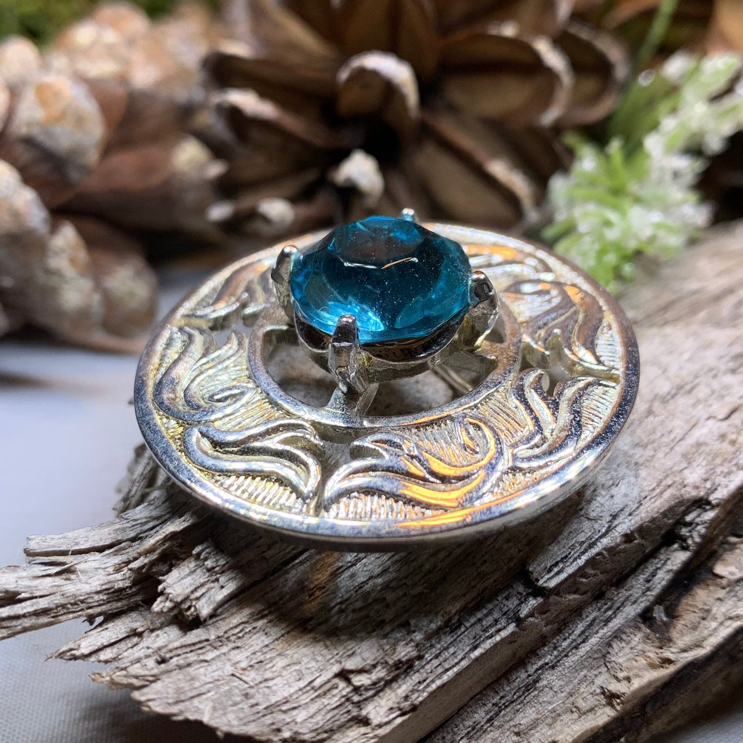 Celtic Brooch, Irish Pin, Scotland Jewelry, Scottish Brooch, Celtic Pin, Ireland Gift, Plaid Pin, Tartan Pin, Wiccan Jewelry, Mom Gift