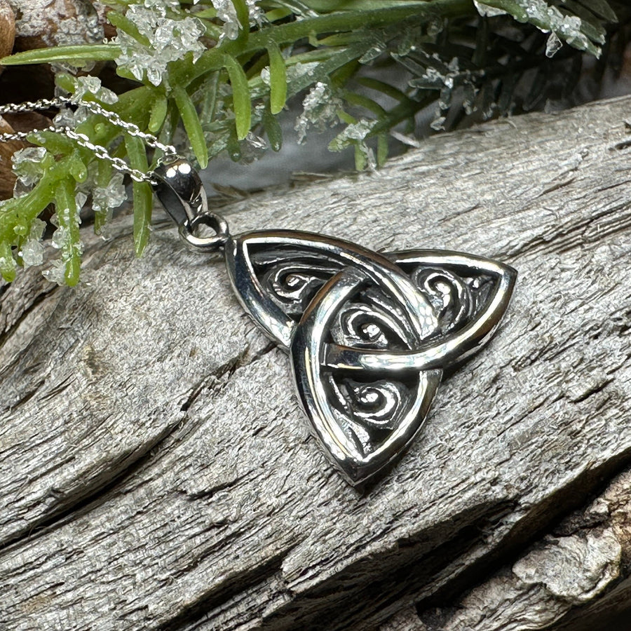 Celtic Knot Necklace, Celtic Pendant, Irish Jewelry, Norse Jewelry, Triquetra Jewelry, Trinity Knot Necklace, Scottish Pendant, Wife Gift