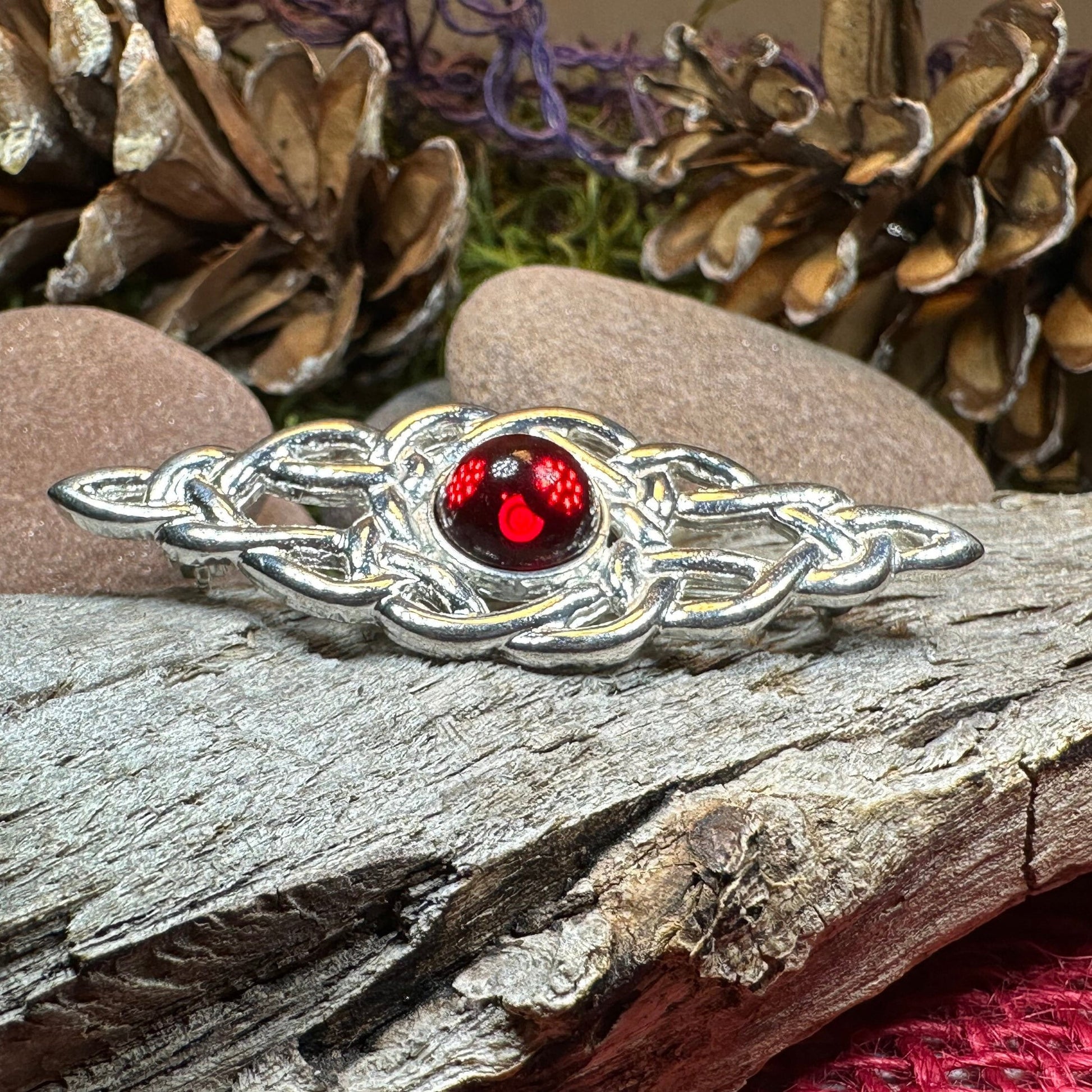 Celtic Brooch, Scottish Bar Pin, Irish Jewelry, Scottish Brooch, Celtic Pin, Ireland Gift, Plaid Pin, Tartan Pin, Wiccan Jewelry, Mom Gift