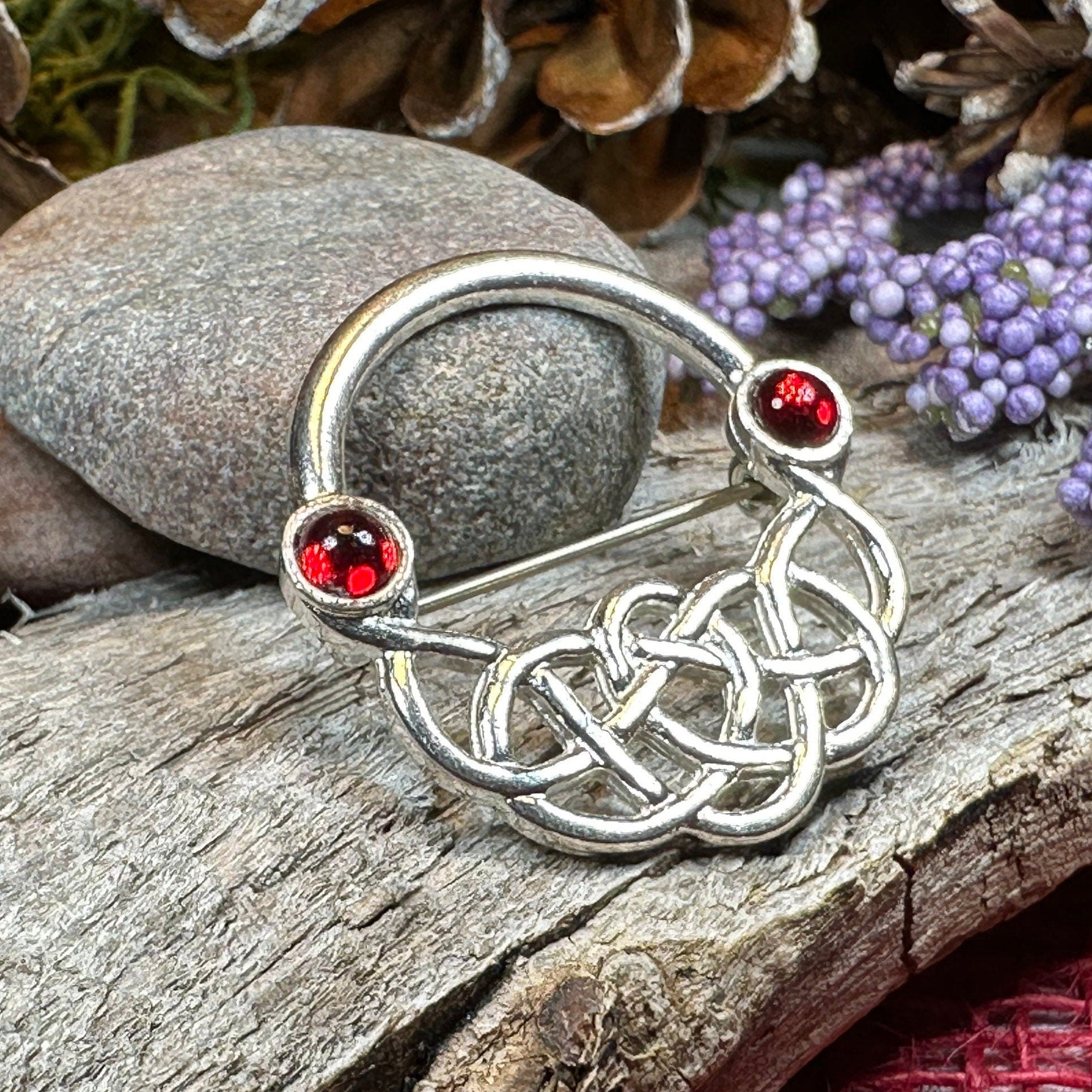 Celtic Brooch, Irish Red Pin, Irish Jewelry, Scottish Brooch, Celtic Pin, Ireland Gift, Plaid Pin, Tartan Pin, Wiccan Jewelry, Wife Gift