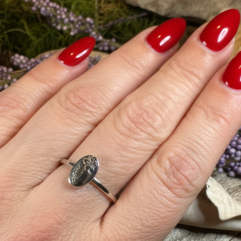 Welsh Daffodil Ring, Celtic Jewelry, Wales Jewelry, Flower Jewelry, Minimalist Ring, Nature Ring, Daffodil Jewelry, Mom Gift, Wife Gift