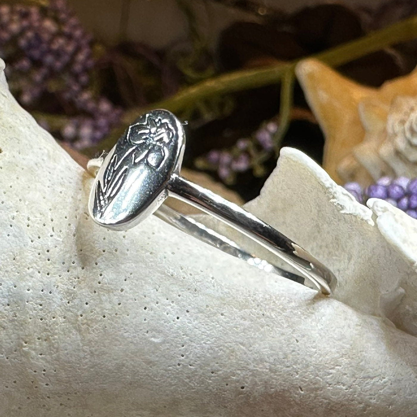 Welsh Daffodil Ring, Celtic Jewelry, Wales Jewelry, Flower Jewelry, Minimalist Ring, Nature Ring, Daffodil Jewelry, Mom Gift, Wife Gift