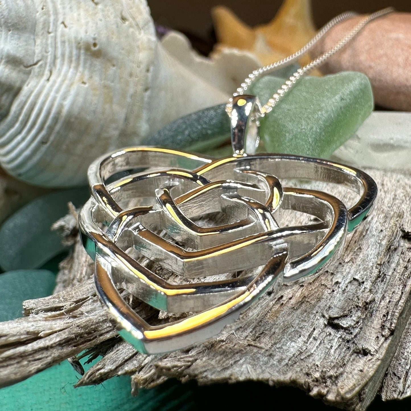 Mother's Knot Necklace, Celtic Knot Pendant, Ireland Jewelry, Mother Child, New Mom Gift, Trinity Knot, Irish Gift, Mother Daughter Gift