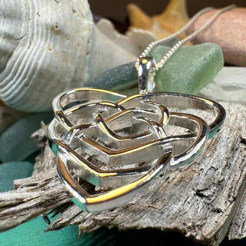 Load image into Gallery viewer, Mother's Knot Necklace, Celtic Knot Pendant, Ireland Jewelry, Mother Child, New Mom Gift, Trinity Knot, Irish Gift, Mother Daughter Gift
