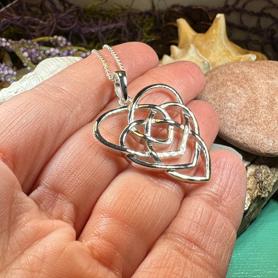 Mother's Knot Necklace, Celtic Knot Pendant, Ireland Jewelry, Mother Child, New Mom Gift, Trinity Knot, Irish Gift, Mother Daughter Gift