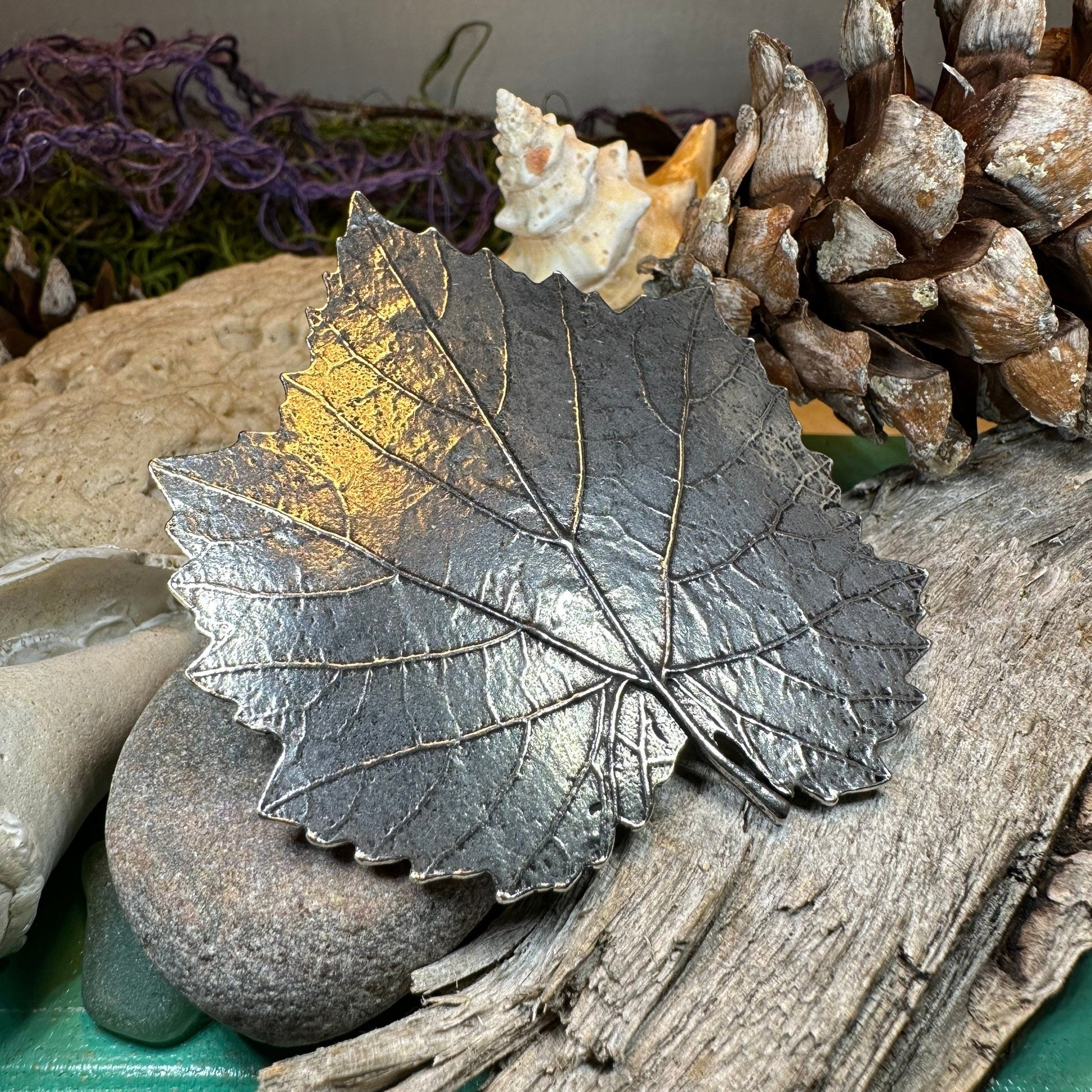 Grape Leaf Hair Clip, Celtic Barrette, Wine Jewelry, Pagan Jewelry, Friendship Gift, Wiccan Jewelry, Leaf Clip, Nature Barrette, Grape Leaf