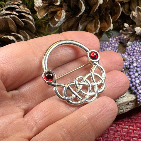 Load image into Gallery viewer, Celtic Brooch, Irish Red Pin, Irish Jewelry, Scottish Brooch, Celtic Pin, Ireland Gift, Plaid Pin, Tartan Pin, Wiccan Jewelry, Wife Gift
