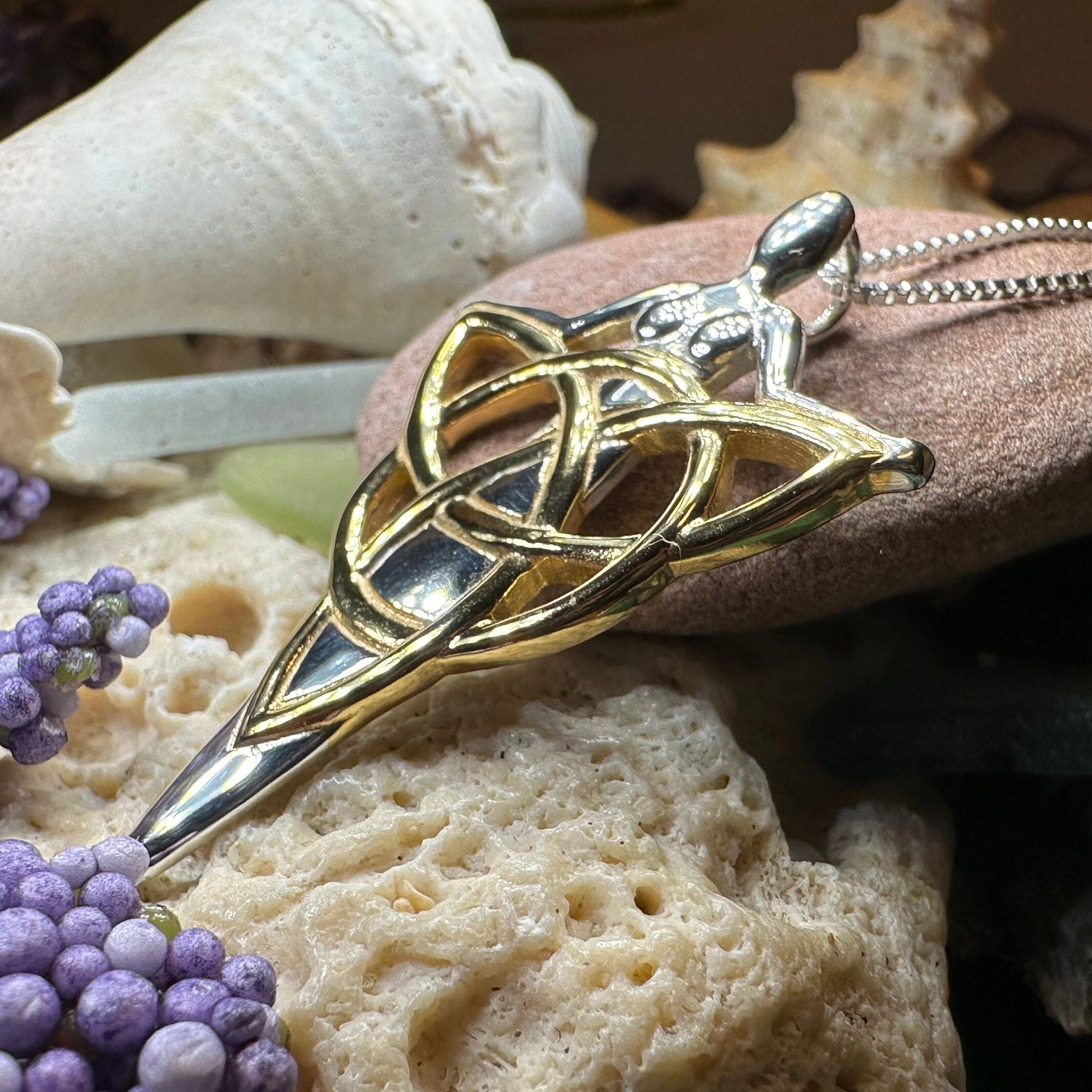 Goddess Necklace, Trinity Knot Pendant, Celtic Jewelry, Danu Pendant, Anniversary Gift, Wiccan Jewelry, Pagan Jewelry, Triquetra Jewelry
