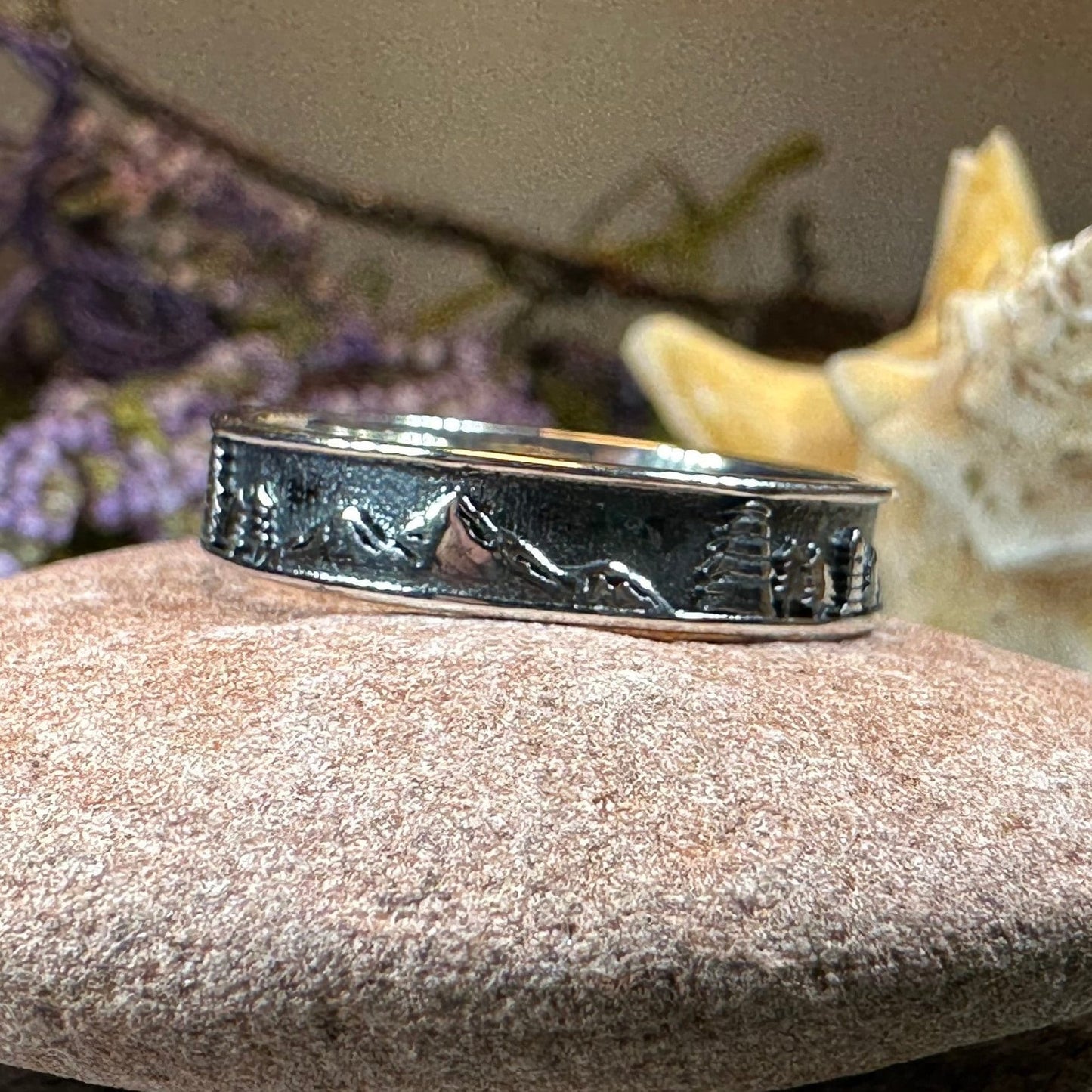 Minimalist Mountain Ring, Scottish Highlands Ring, Celtic Jewelry, Scotland Jewelry, HIker Jewelry, Wiccan Jewelry, Anniversary Gift