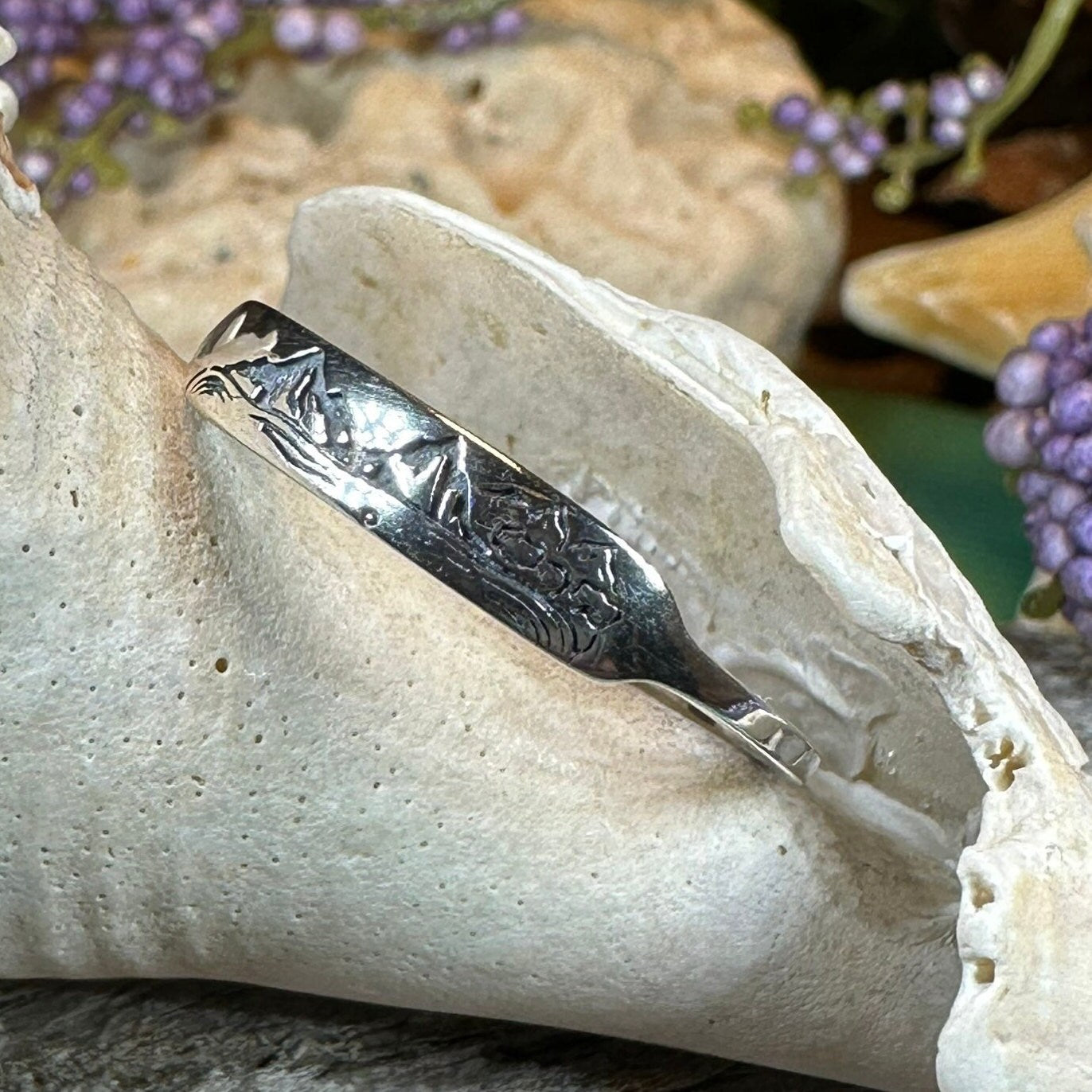 Minimalist Mountain Ring, Scottish Highlands Ring, Celtic Jewelry, Scotland Jewelry, HIker Jewelry, Wiccan Jewelry, Anniversary Gift