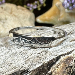 Minimalist Mountain Ring, Scottish Highlands Ring, Celtic Jewelry, Scotland Jewelry, HIker Jewelry, Wiccan Jewelry, Anniversary Gift