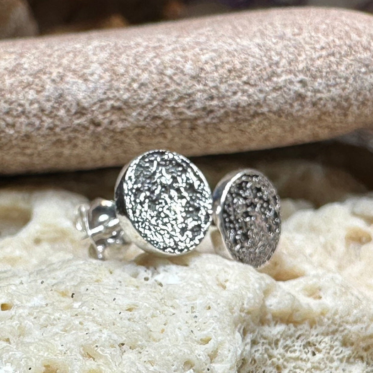 Moon Earrings, Realistic Moon Stud Earrings, Celestial Jewelry, Nature Jewelry, Full Moon Post Earrings, Silver Earrings, Astrology Lover