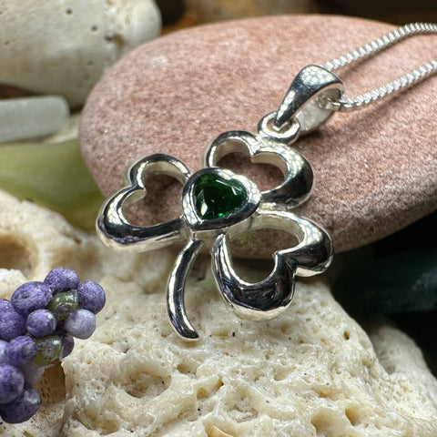 Load image into Gallery viewer, Shamrock Necklace, Clover Pendant, Irish Necklace, Irish Gift, Anniversary Gift, Emerald Ireland Jewelry, Friendship Gift, Celtic Necklace
