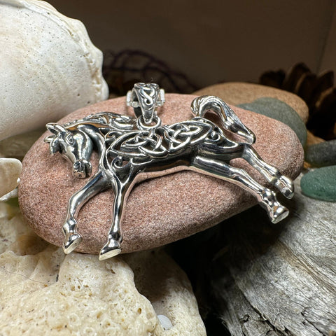 Load image into Gallery viewer, Horse Necklace, Celtic Jewelry, Equestrian Jewelry, Animal Jewelry, Nature Jewelry, Gift for Her, Ireland Jewelry, Celtic Knot Necklace
