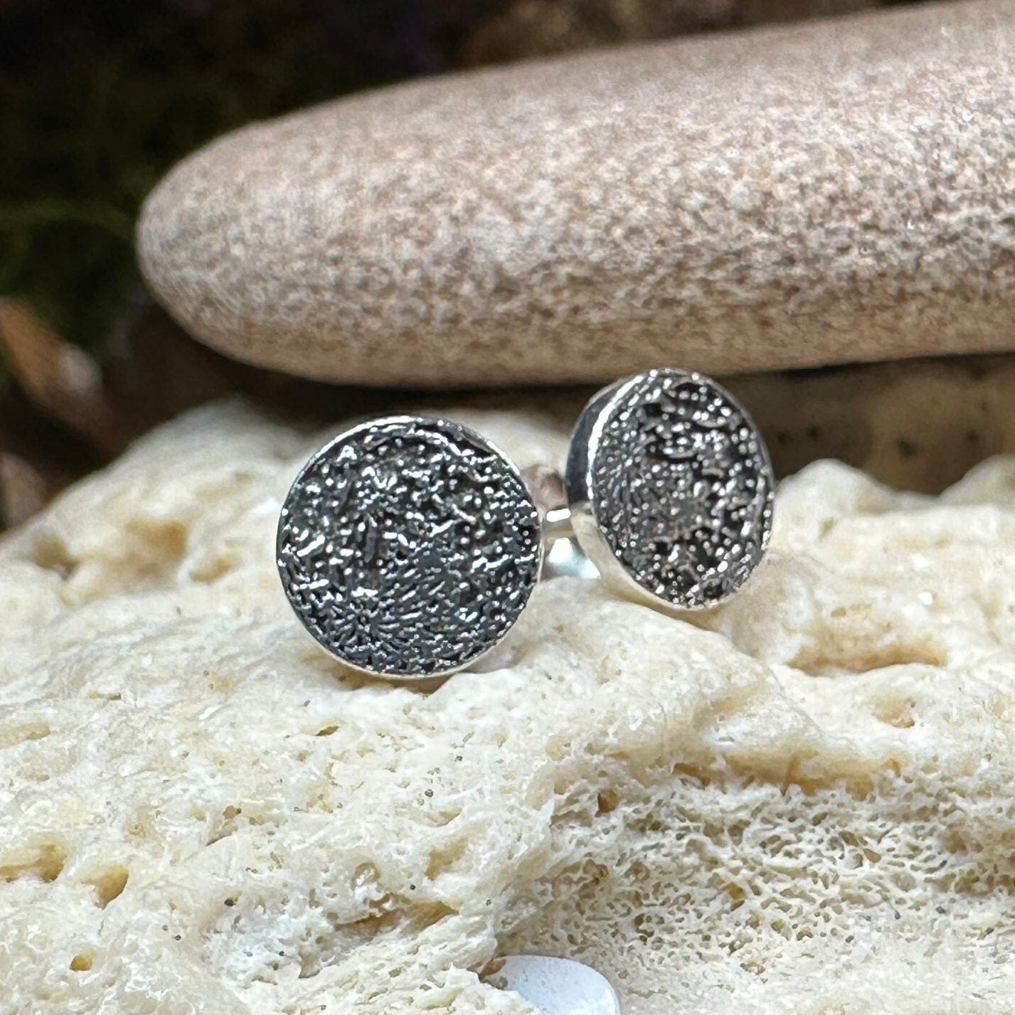 Moon Earrings, Realistic Moon Stud Earrings, Celestial Jewelry, Nature Jewelry, Full Moon Post Earrings, Silver Earrings, Astrology Lover