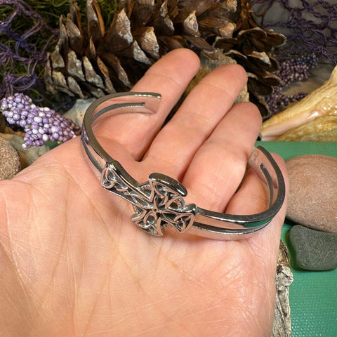 Load image into Gallery viewer, Celtic Cross Bracelet, Celtic Jewelry, Irish Jewelry, Scottish Jewelry, Cuff Bracelet, Anniversary Gift, Norse Jewelry, Ireland Gift
