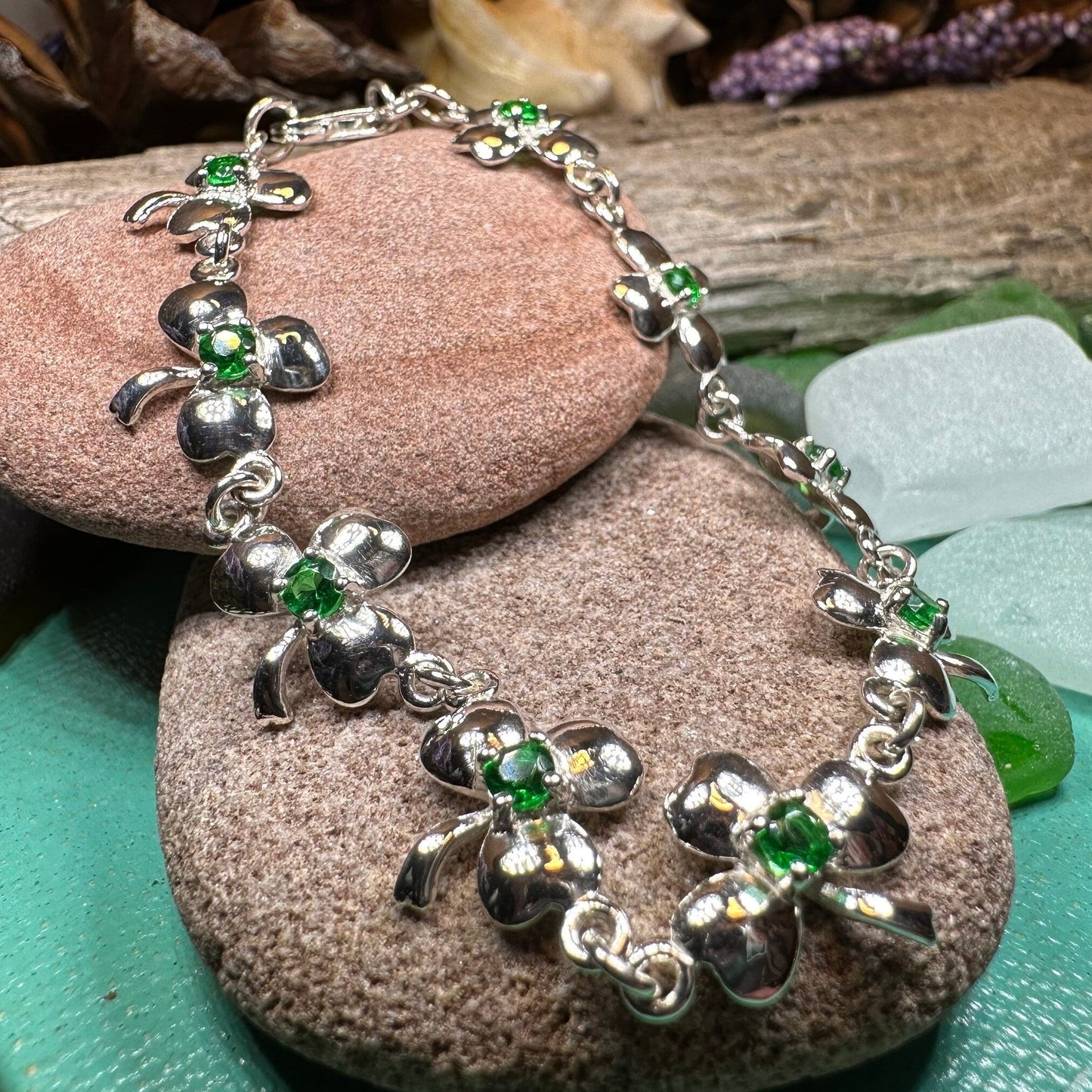 Shamrock Irish Bracelet, Clover Bracelet, Irish Jewelry, Silver Celtic Jewelry, Anniversary, Ireland Gift, Nature Jewelry, Clover Bracelet