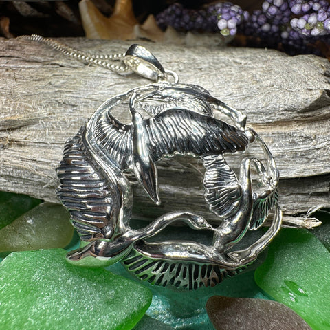 Load image into Gallery viewer, Swan Necklace, Children of Lir Jewelry, Celtic Jewelry, Mom Gift, Nature Necklace, Irish Jewelry, Ireland Jewelry, Nature Necklace
