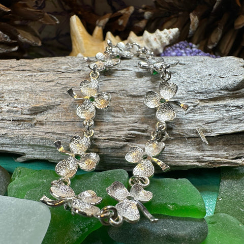 Load image into Gallery viewer, Shamrock Irish Bracelet, Clover Bracelet, Irish Jewelry, Silver Celtic Jewelry, Anniversary, Ireland Gift, Nature Jewelry, Clover Bracelet
