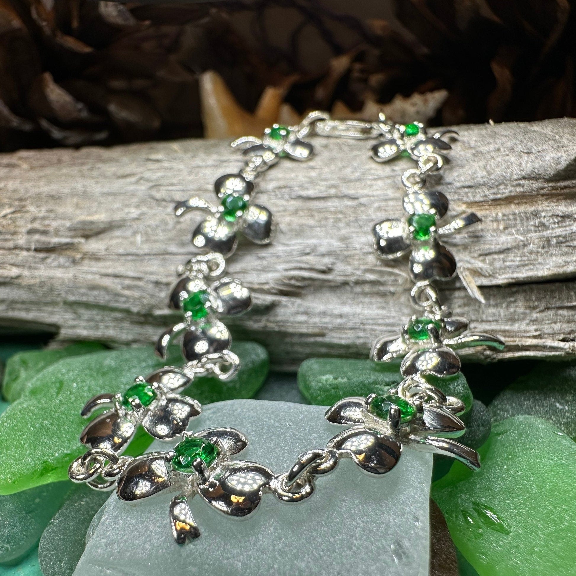 Shamrock Irish Bracelet, Clover Bracelet, Irish Jewelry, Silver Celtic Jewelry, Anniversary, Ireland Gift, Nature Jewelry, Clover Bracelet