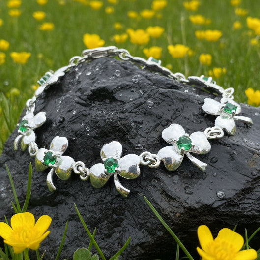 Shamrock Irish Bracelet, Clover Bracelet, Irish Jewelry, Silver Celtic Jewelry, Anniversary, Ireland Gift, Nature Jewelry, Clover Bracelet