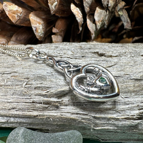 Load image into Gallery viewer, Claddagh Necklace, Celtic Pendant, Irish Jewelry, Ireland Gift, Mom Gift, Anniversary Gift, Mother's Knot, Heart Jewelry, Graduation Gift
