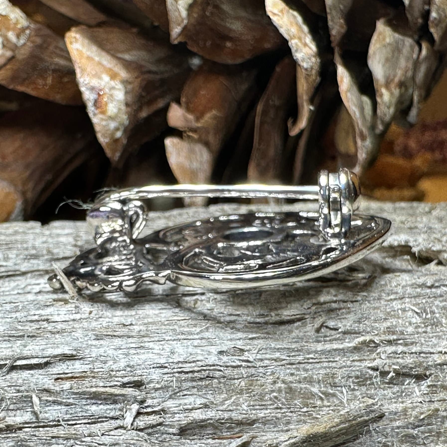 Luckenbooth Brooch, Scotland Jewelry, Celtic Brooch, Bridal Jewelry, Amethyst Pin, Anniversary Gift, Wife Gift, Luckenbooth Pin, Mom Gift