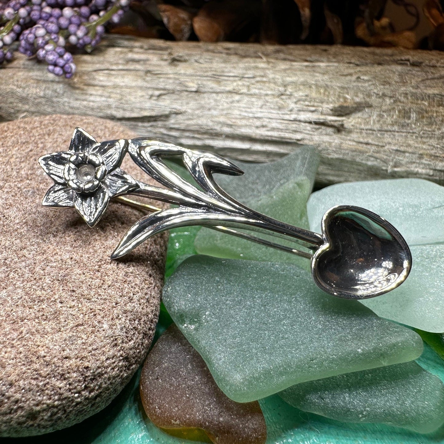 Daffodil Love Spoon Brooch, Celtic Pin, Wales Jewelry, Welsh Pin, Bridal Jewelry, Anniversary Gift, Heart Jewelry, Silver Spoon Wife Gift