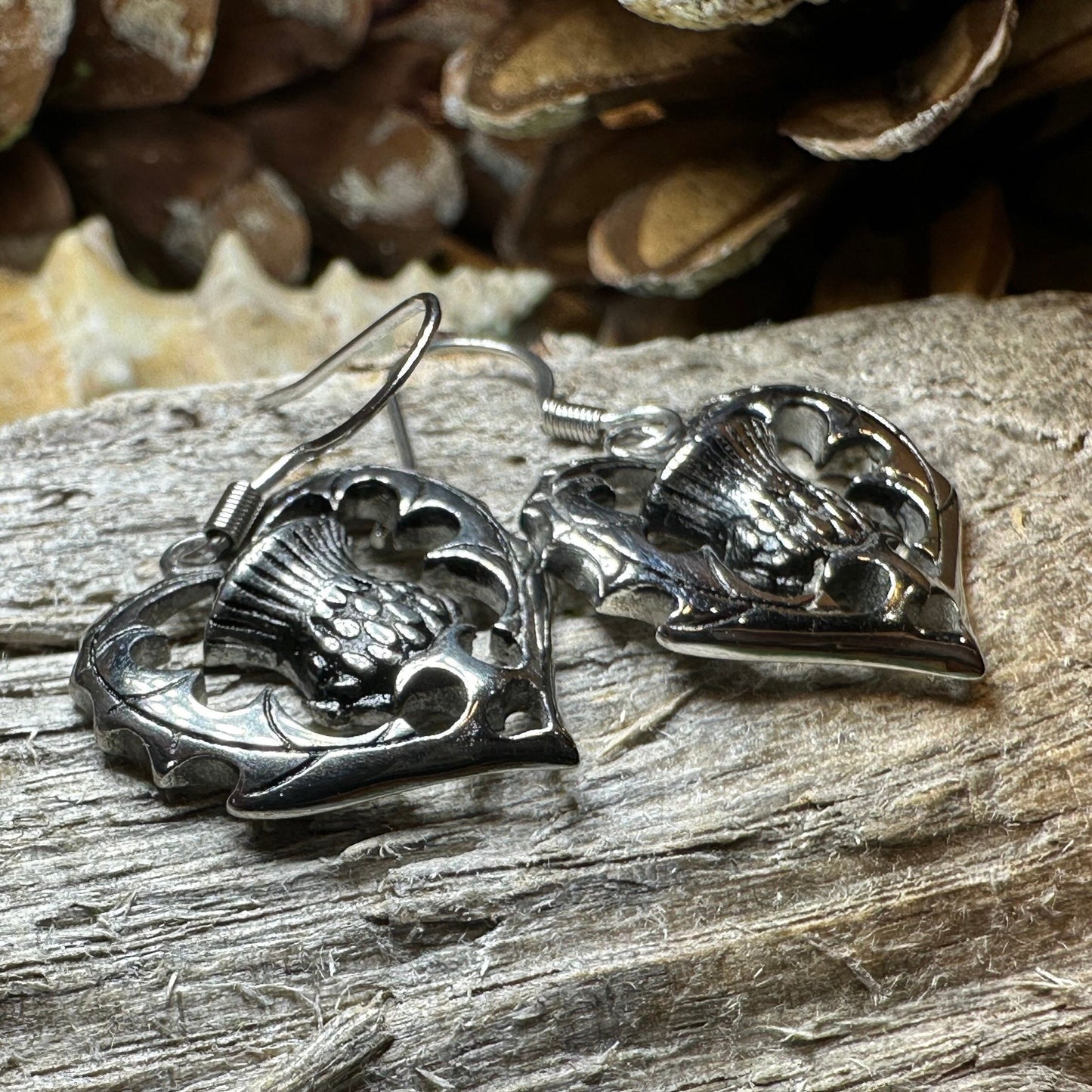 Thistle Earrings, Celtic Jewelry, Scotland Jewelry, Outlander Jewelry, Girlfriend Gift, Sister Gift, Mom Gift, Nature Jewelry, Wife Gift