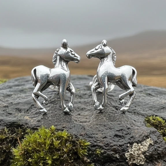 Horse Earrings, Silver Stud Earrings, Equestrian Jewelry, Horse Post Earrings, Horseback Rider Gift, Pony Jewelry, Cool Cowgift Gift