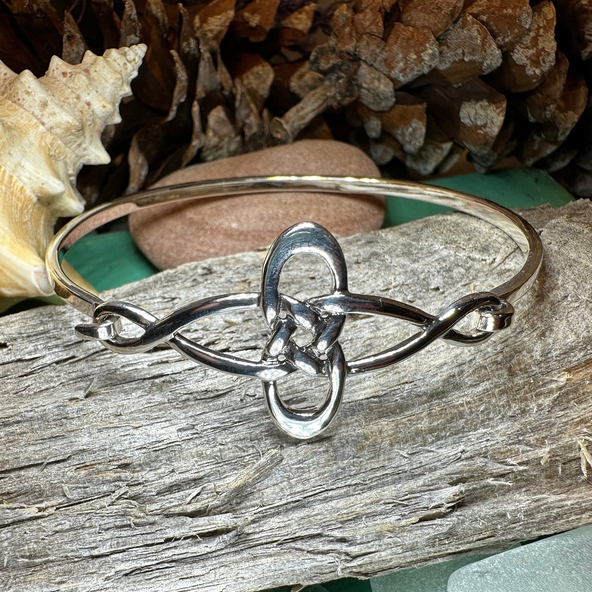 Celtic Knot Bracelet, Celtic Jewelry, Irish Jewelry, Love Knot Jewelry, Bridal Jewelry, Scotland Jewelry, Wife Gift, Ireland Gift, Mom Gift